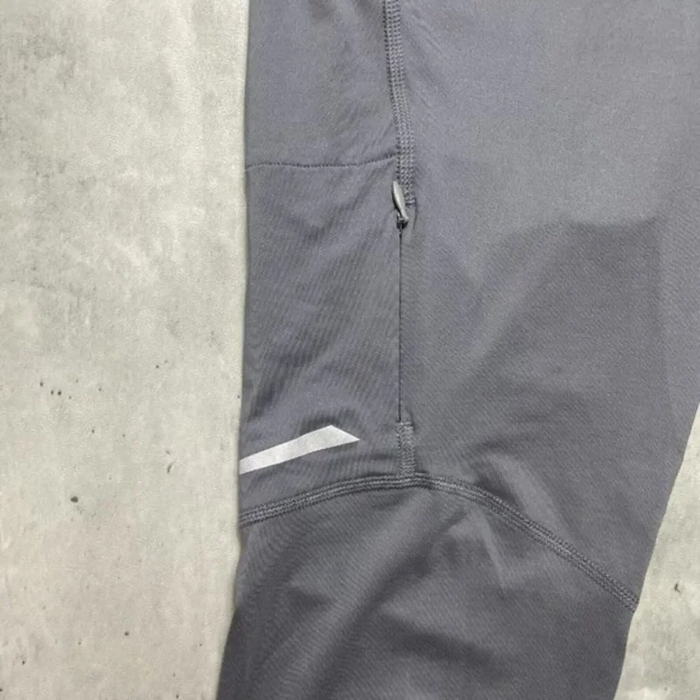 Cabela's XPG Stretch Capri Leggings Grey Men's Size Small Cool‎ UPF 15 Wick